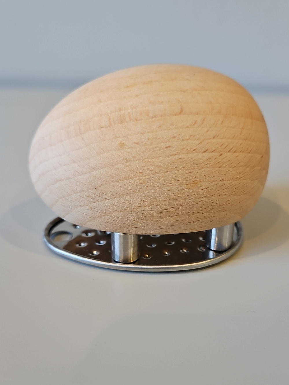NIGELLA LAWSON Parmesan Cheese Grater Steel Base - Natural Wood